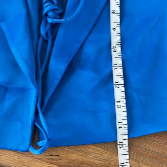 NWOT Zara Bloggers Favorite Satin Cropped Blazer Royal Blue Size M - Picture 11 of 11